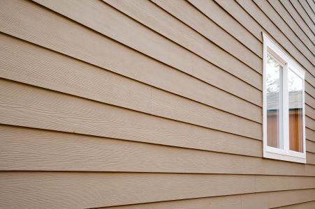 Top benefits of pressure washing your home this summer